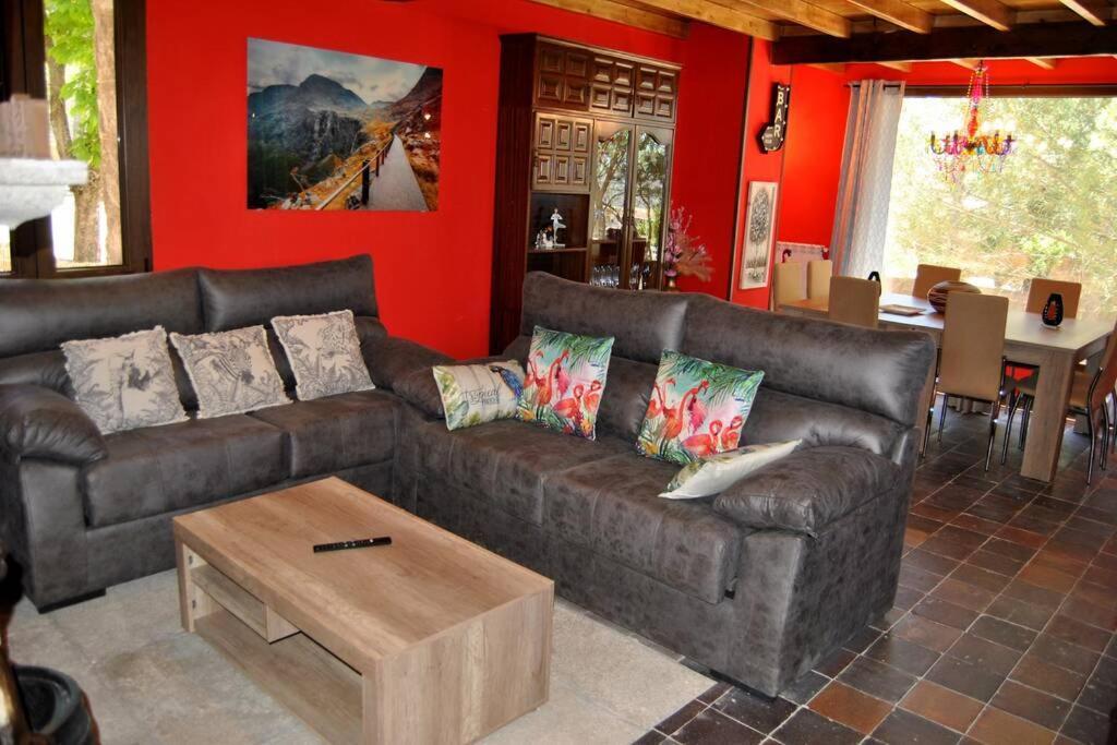 Casa Rural Mansion Adela Con Piscina Y Jacuzzi Collado Mediano المظهر الخارجي الصورة