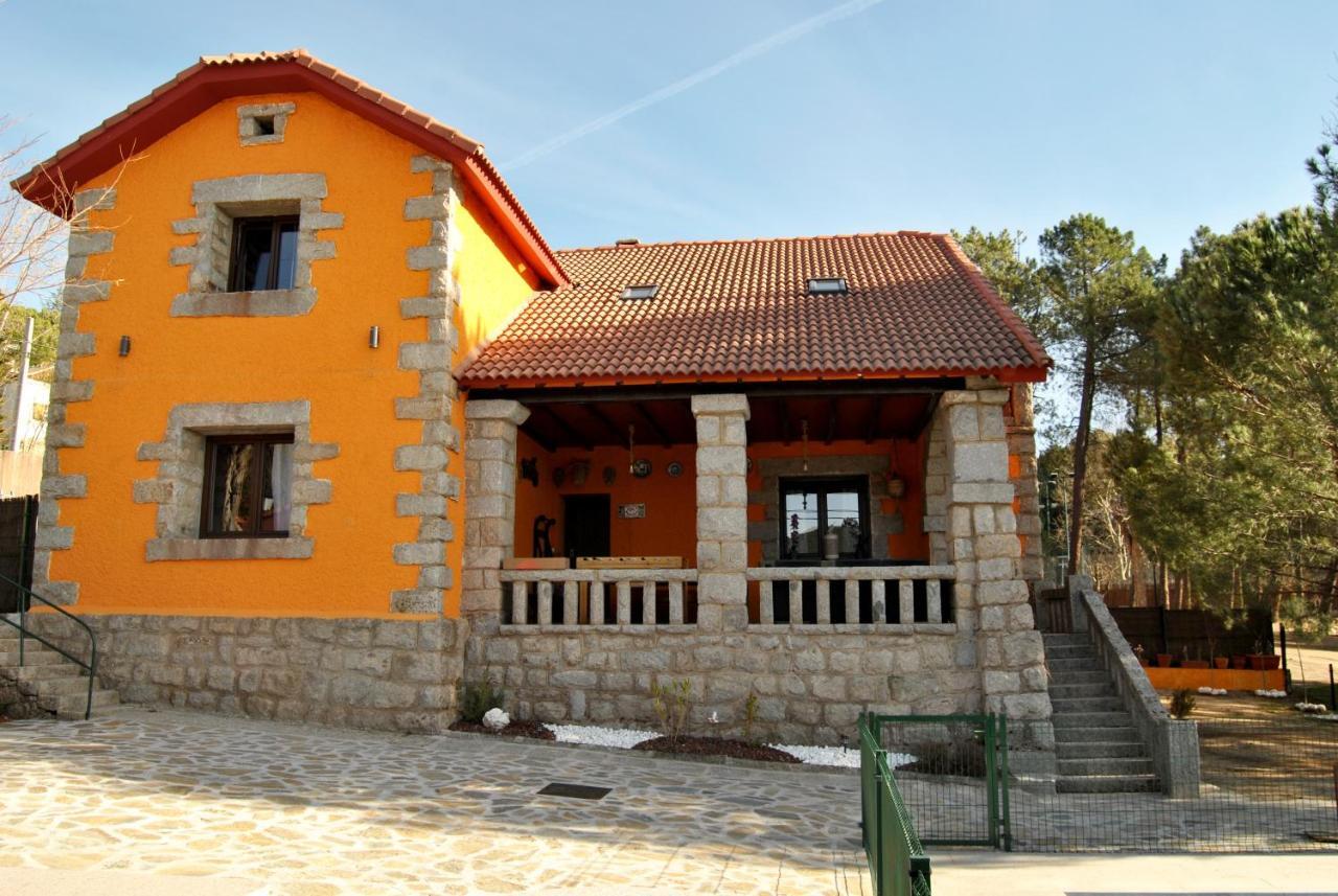 Casa Rural Mansion Adela Con Piscina Y Jacuzzi Collado Mediano المظهر الخارجي الصورة