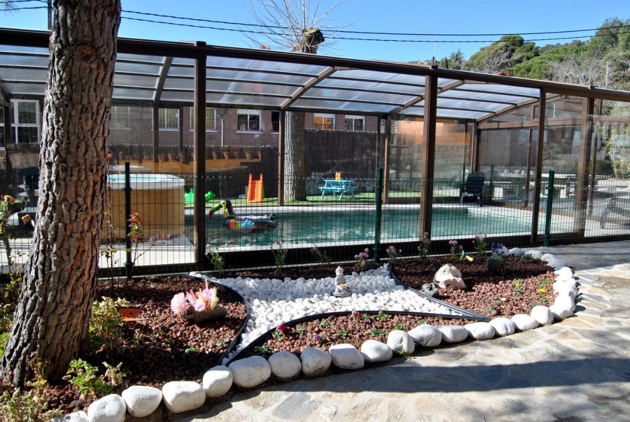 Casa Rural Mansion Adela Con Piscina Y Jacuzzi Collado Mediano المظهر الخارجي الصورة