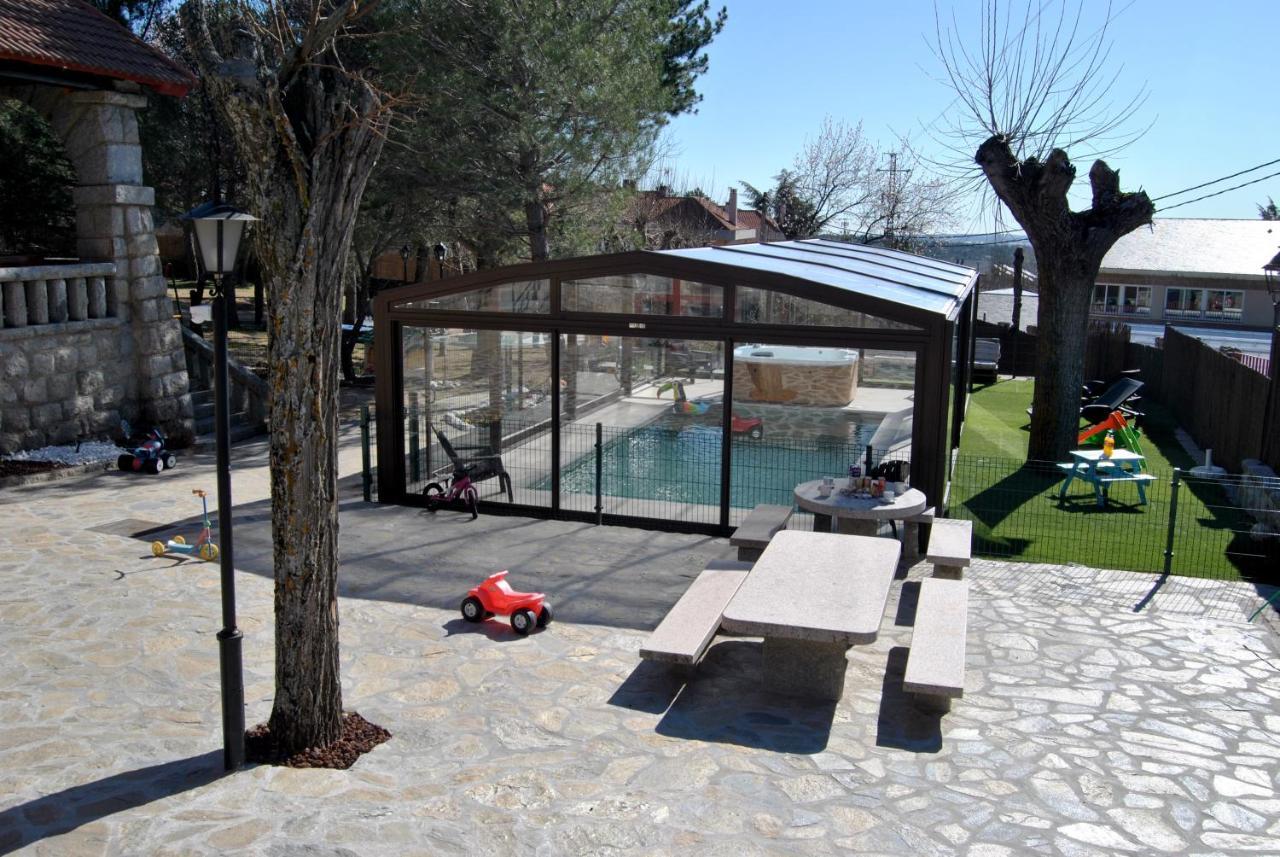 Casa Rural Mansion Adela Con Piscina Y Jacuzzi Collado Mediano المظهر الخارجي الصورة